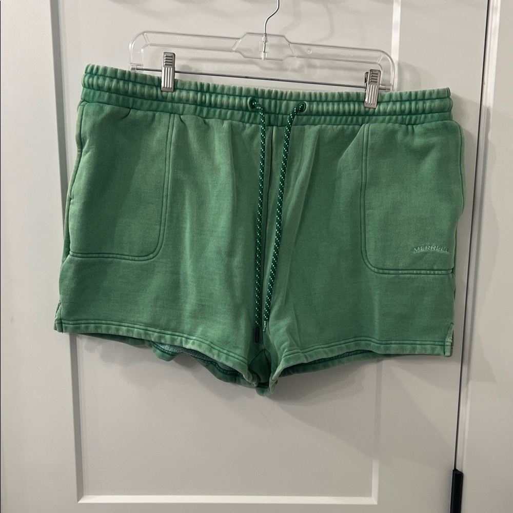 Merrell Women's Green Drawstring Athletic Shorts